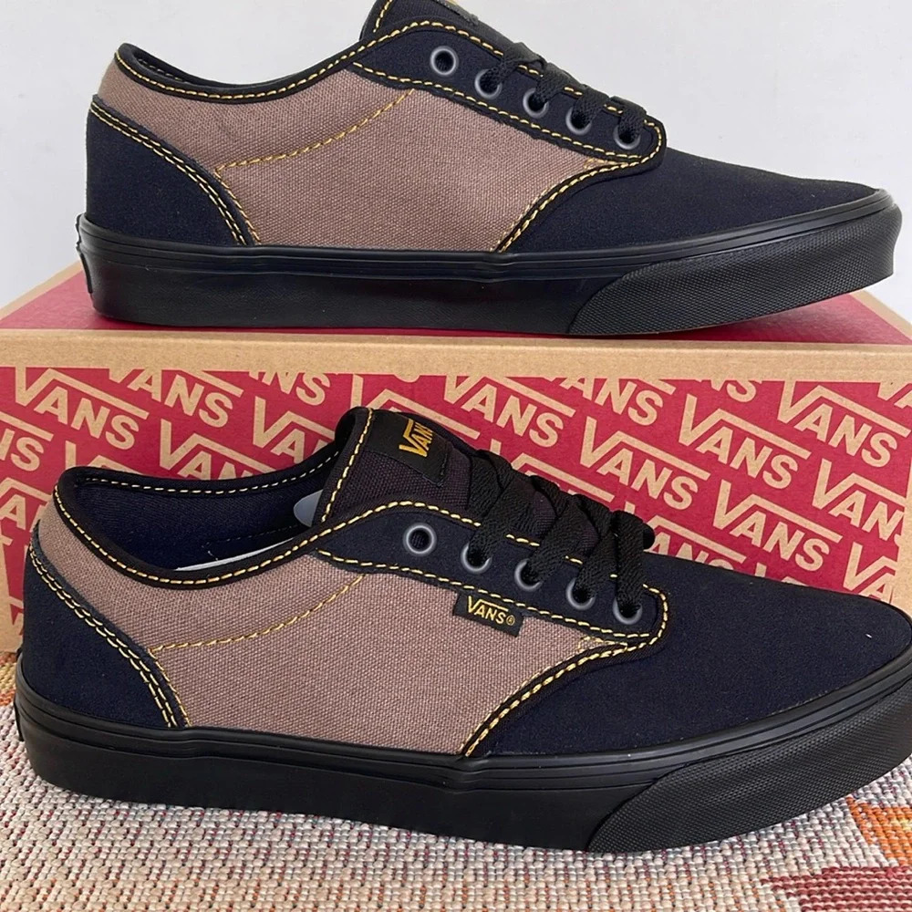Vans Men’s Atwood
Outcore Phantom/Black
VN000CX8B29
Sneakers